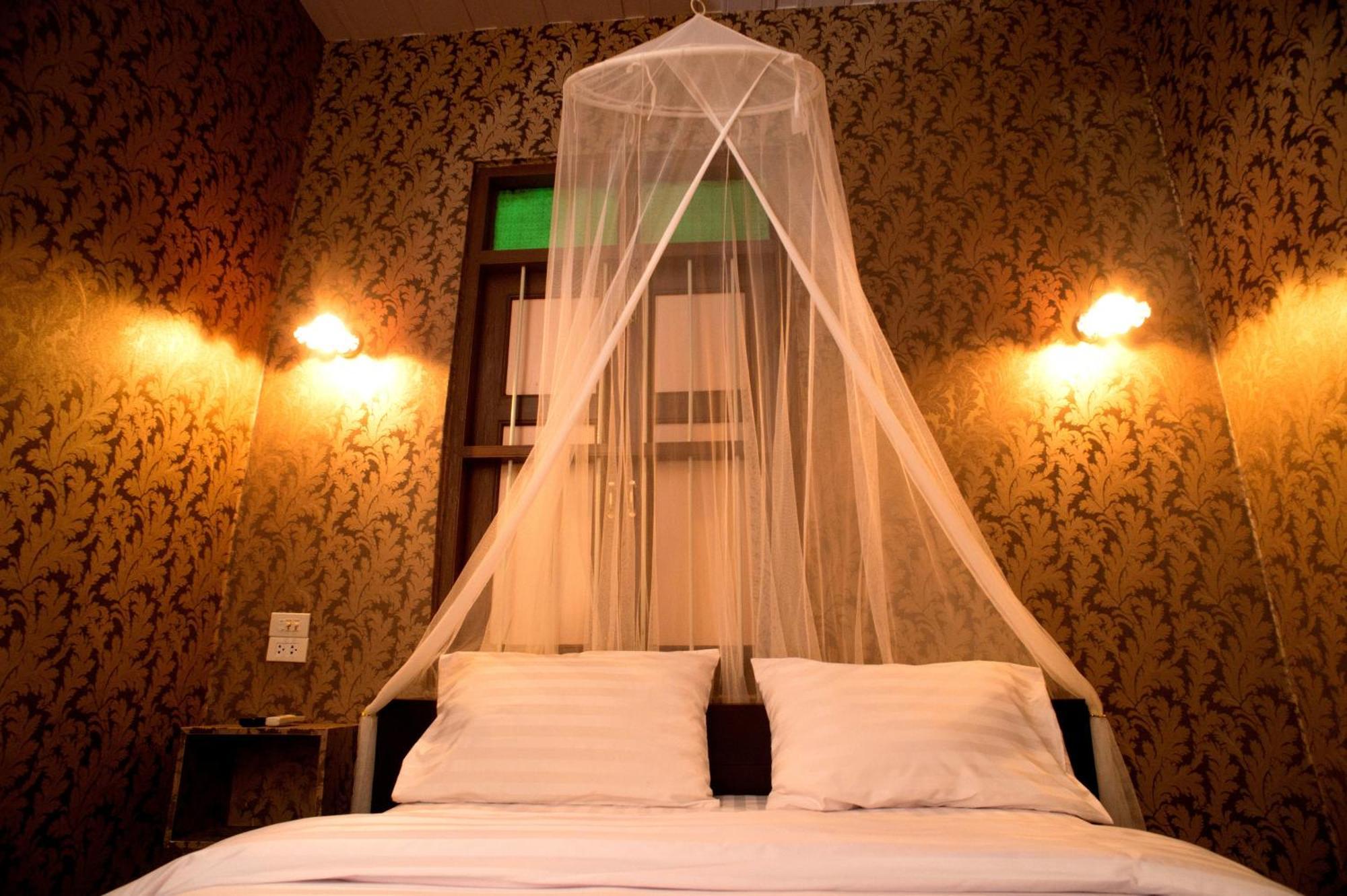 Tamajun Hotel Csanthaburi Kültér fotó